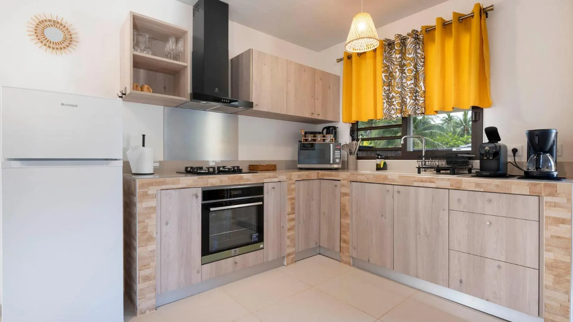Holiday home Fare Mehiata 2, Free Canoe Afareaitu